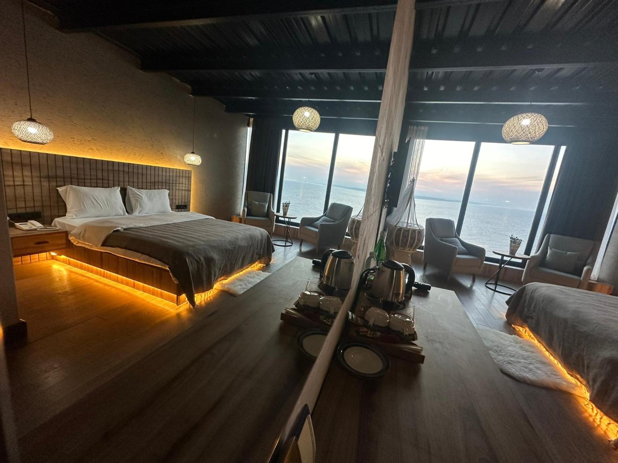 Marina Fener Hotel Istanbul Airport Karaburun  Exterior foto